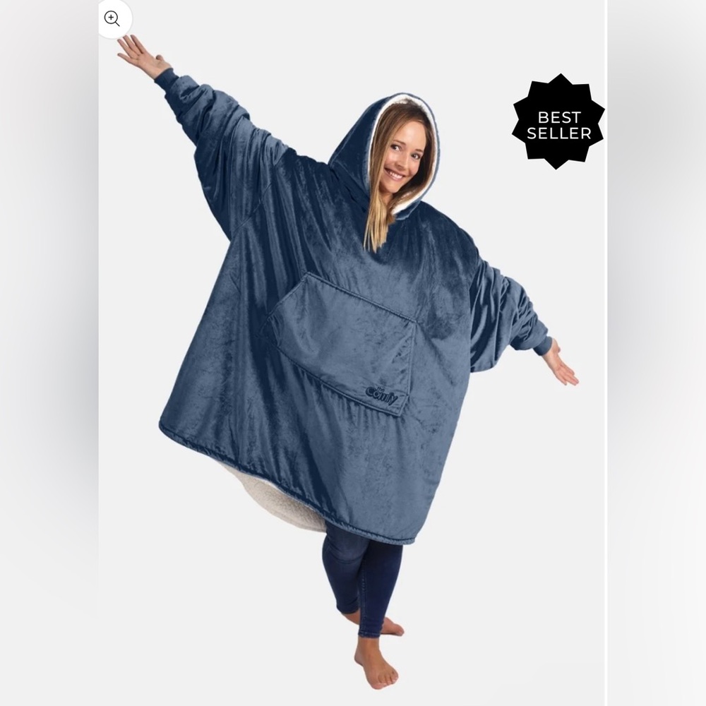 THE COMFY PULL OVER FLEECE - BLUE - ONE SIZE